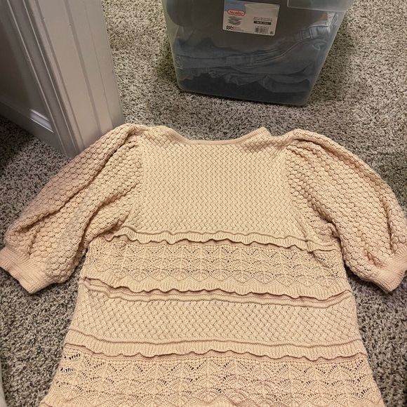 Boston proper - Picture 4 of 5